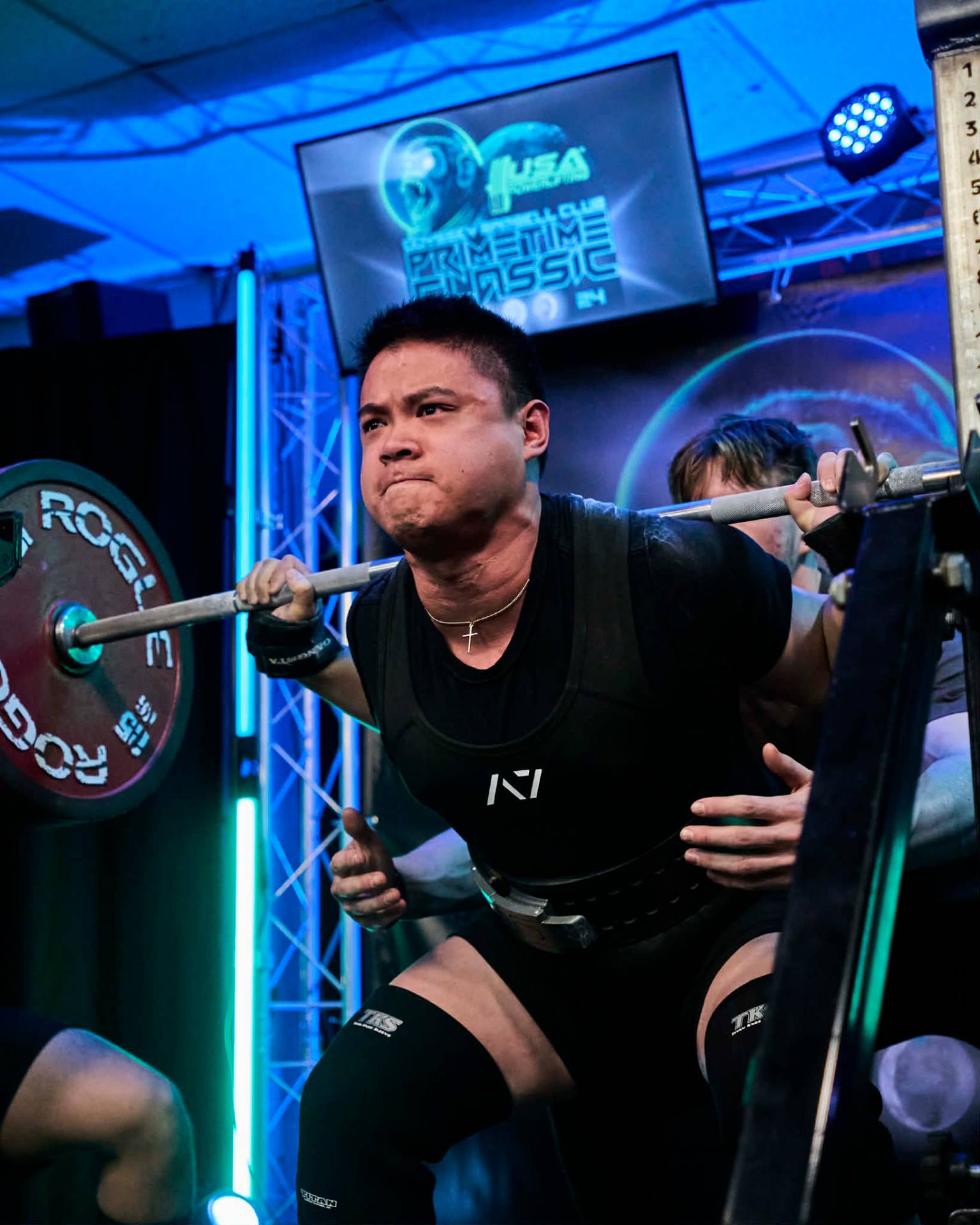 Michael squatting at Primetime Classic
